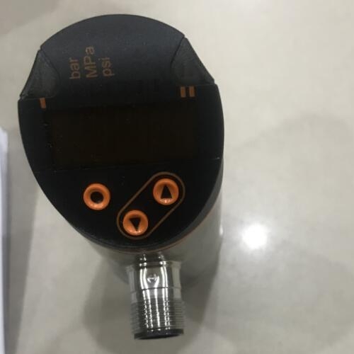 介绍易福门压力传感器 带显示屏PN3093