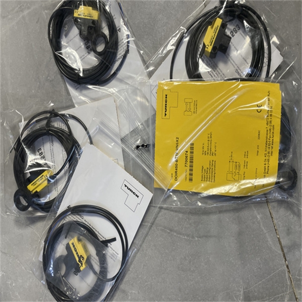 德国TURCK用于多用途传感器FCS-G1/2A4-NA-H1141/L120