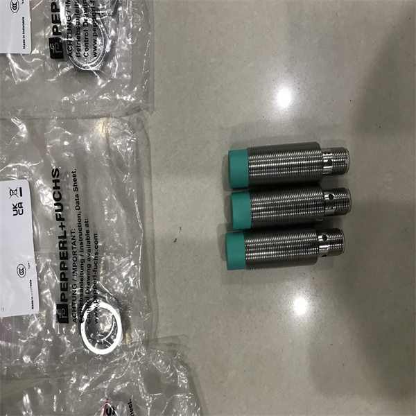 P+F倾角传感器INX360D-F99-I2E2-5M?