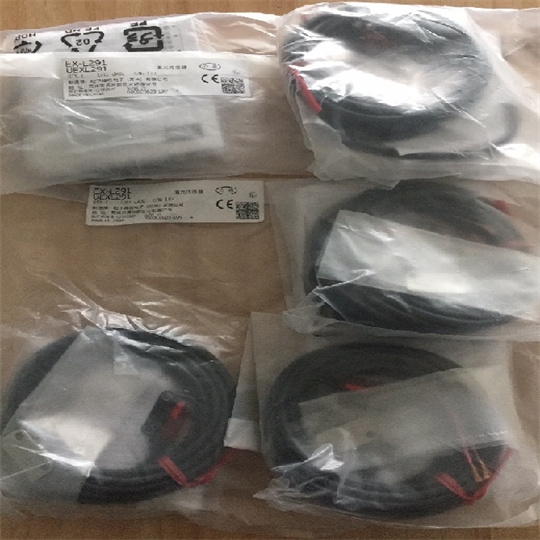 供应松下传感器PM2-LF10-C1