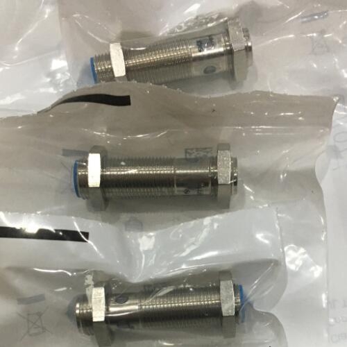 IME12-10NPSZC0S施克接近开关结构材质